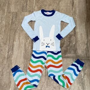 Hanna Andersson Bunny Pajama Set - Light Blue and Multicolor EUC